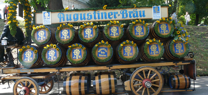 oktoberfest-augustiner-720x330