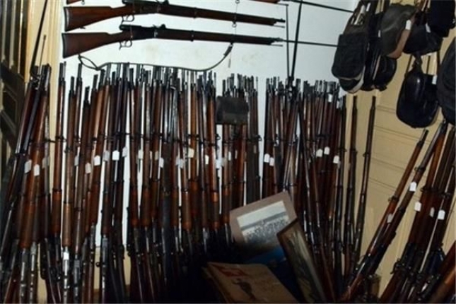 Švicarac u kući držao cijeli arsenal oružja