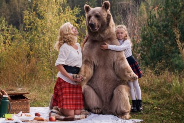 Ruski piknik sa smeđim medvjedom
